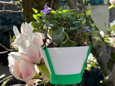 Hanging Stand for Corcelain Triangle