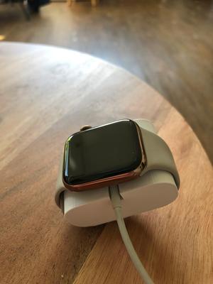 portable apple watch charger
