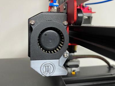 Extruder fan shroud for 3D printers