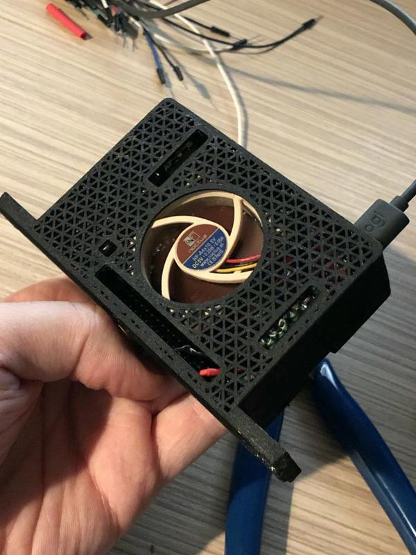 Rasppbery Pi 4 All-cutouts + V-Slot mount