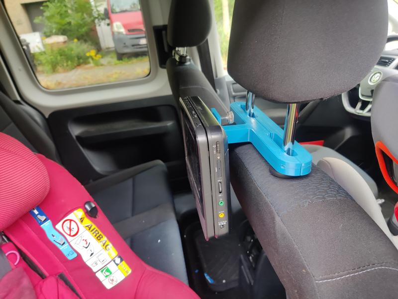 DVDplayer Universal headrest mount