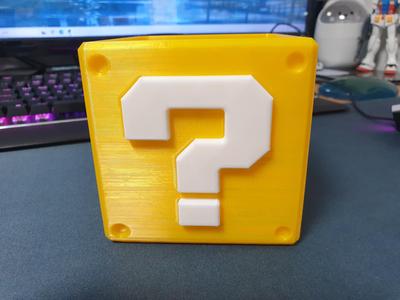 super mario question box (item box) pencil holder
