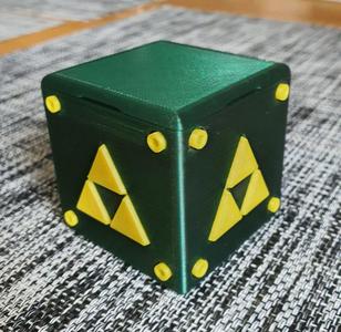Zelda Triforce Switch Cartridge Case