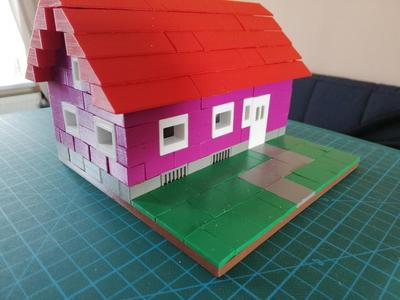 HBS: Build 1 - Little house with garden