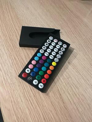 Ledstrip remote holder 