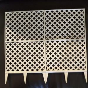 Plant trellis