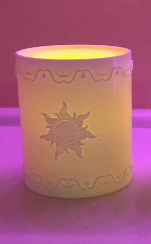Tangled-inspired lantern