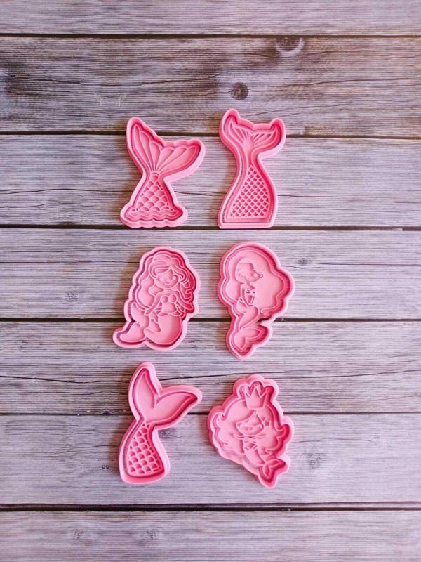 COOKIE CUTTER MERMAID