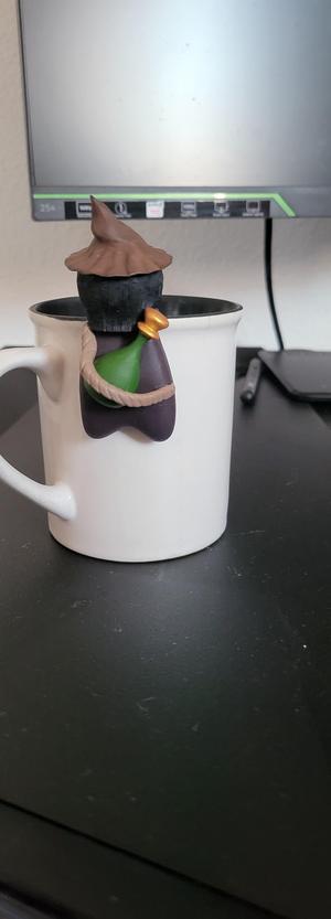 Witch tea bag holder