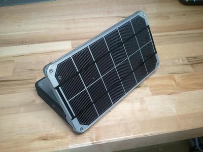 Solar Charger / Emergency Light