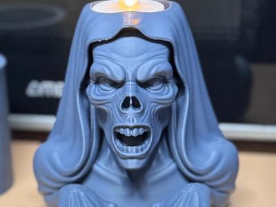 Tealight holder - Sister Isolde 