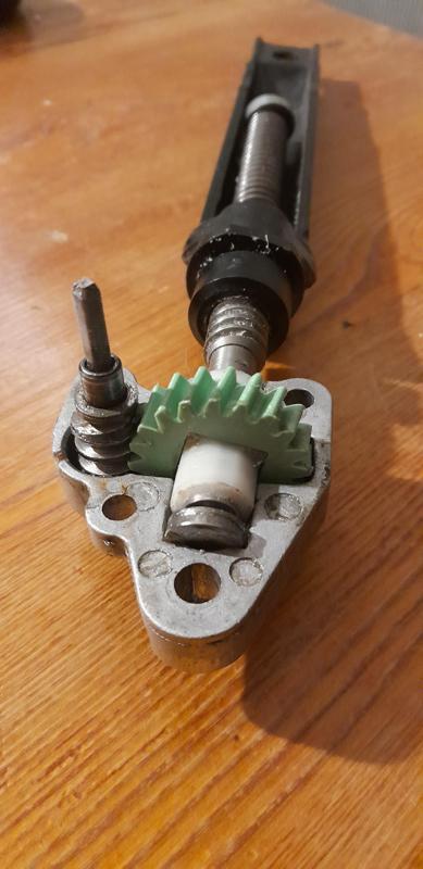 Seat gear Ford Mondeo