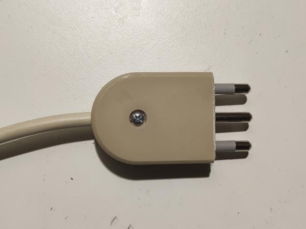 Bi-ticino 220V 16A outlet cover