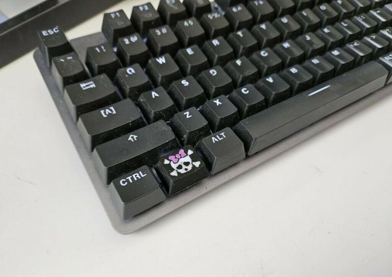 Multi Color Pink Bow Skull Windows Key Cherry MX Key Cap