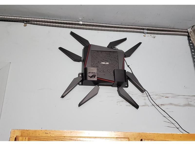 ASUS AC-RT5300 Router Wall Mounting System