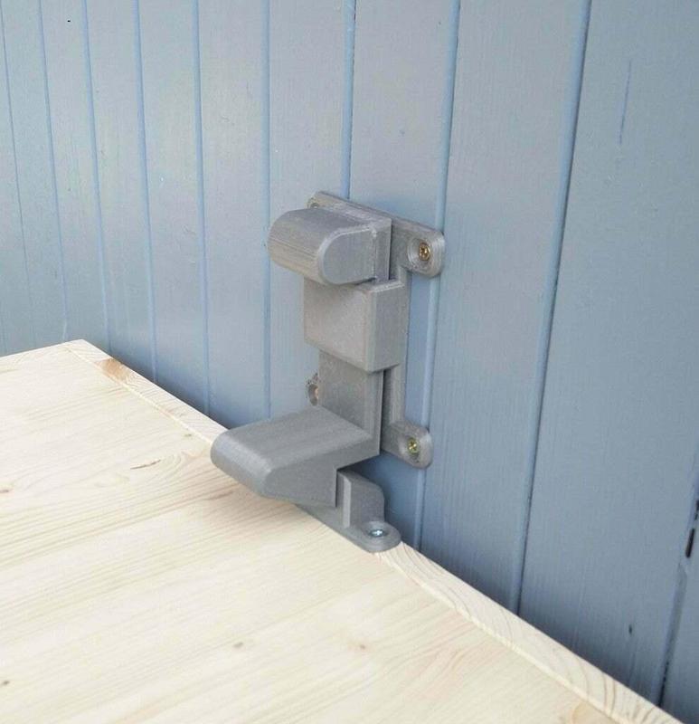 garden/basement door latch