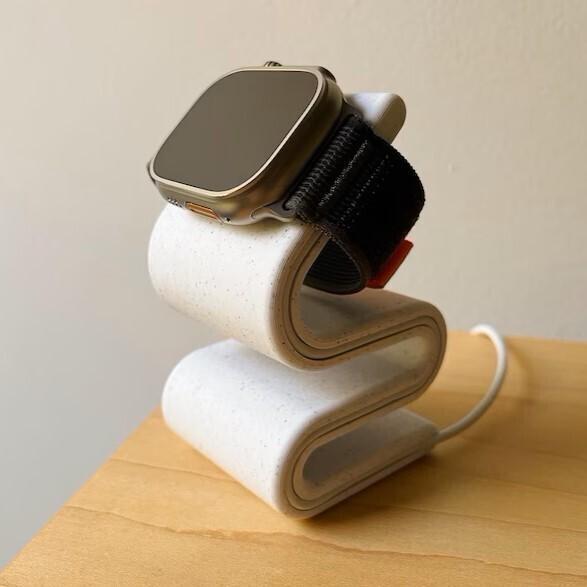 Wavy Charging Stand for Apple Watch