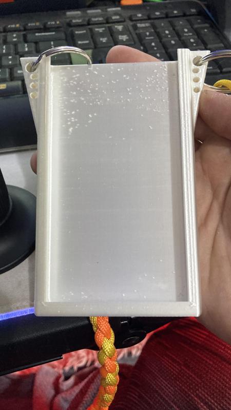 iphone 2020se neck case holder.