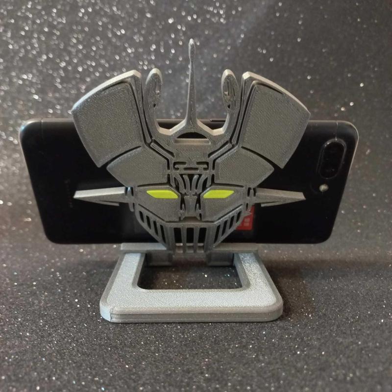 Mazinguer Z Mobile phone holder