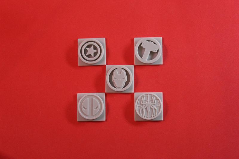 Marvel Superheroes Embosser Set