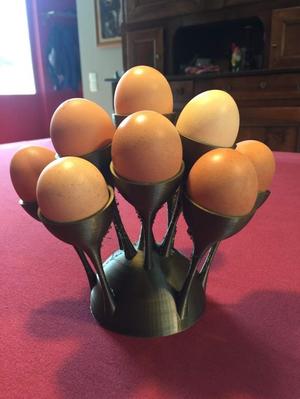 TROPHYEGGS or COCOEGGS TREE