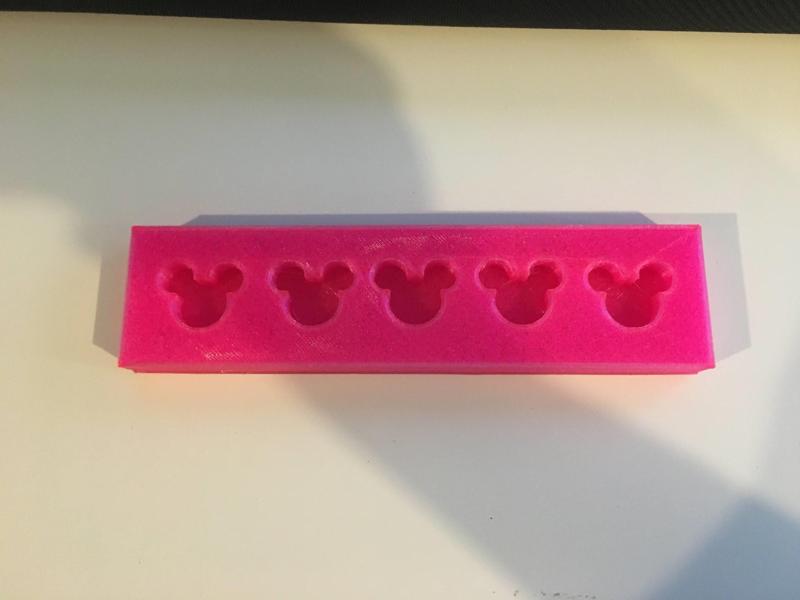 mickey mouse Ice cubes