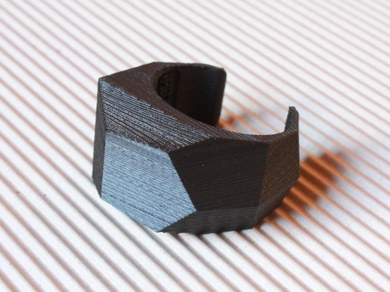 FACETED CUFF BRACELET