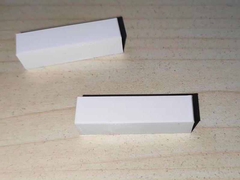 4cm x 1cm x 1cm Cube