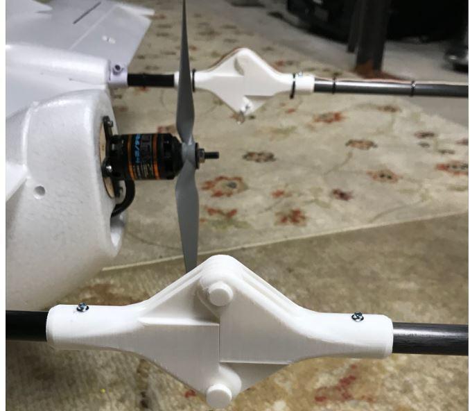 Skyhunter Boom Hinge