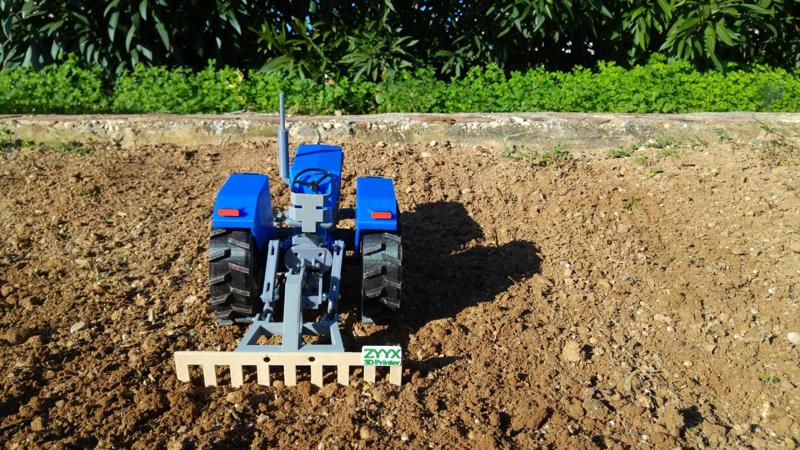 OpenRC Tractor rice rake