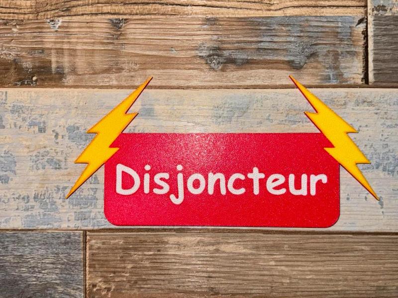 circuit breaker plate