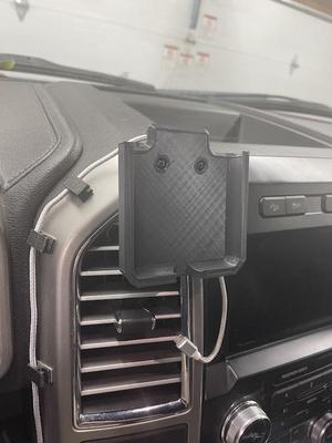 F150 iPhone 12 Max in case mount
