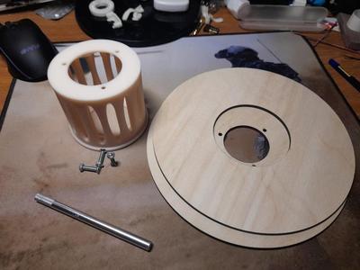 Filament spool