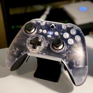 XBOX Elite 2 Controller - Wireless Charger Desktop Stand