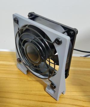 80mm fan mount for 3D printer enclosure