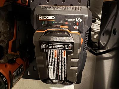 Ikea Skadis Board RIGID R86092 Model Charger Mount