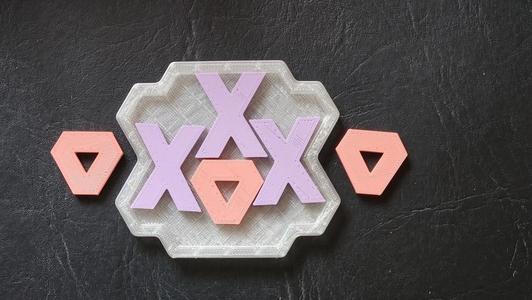 Tic Tac Toe XXX-OOO Puzzle