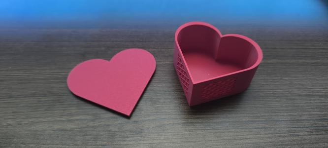 HEART JEWELRY BOX