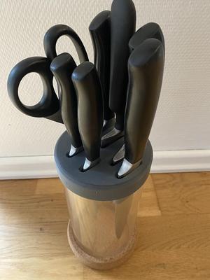 Ikea 365+ Circular Knife block top