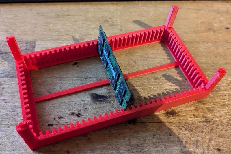 Stackable DIMM/SODIMM Tray   