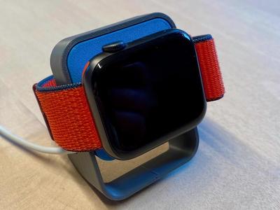 Apple Watch Charger Stand