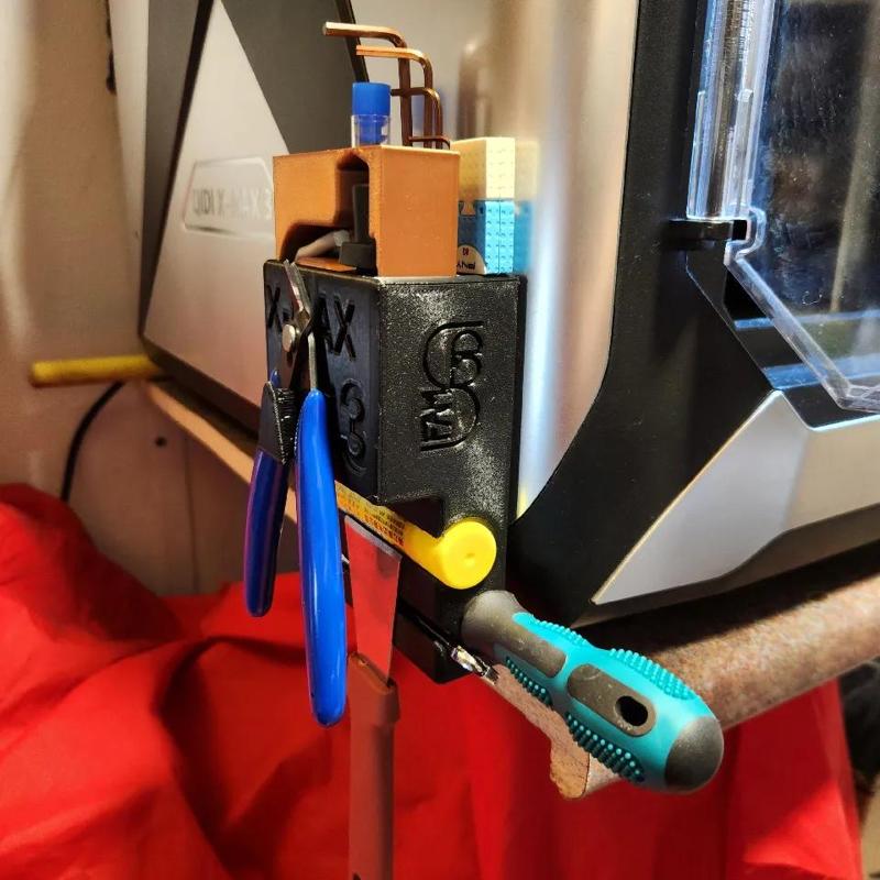 Qidi X-Max 3 Tool Holder   