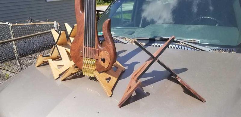 Flat Pack Guitar/Bass Stand (Strandberg Inspired)