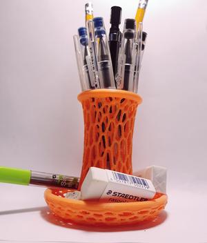 Organic pencil holder