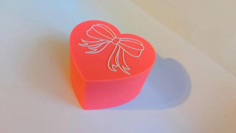 Valentine's Day heart box   