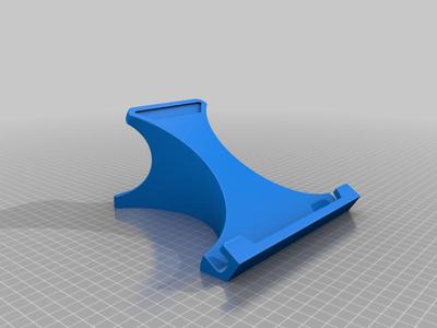 M1 MacBook Pro stand