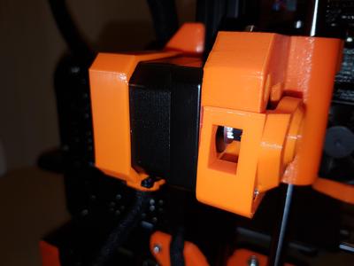 Original Prusa i3 MK3 X-axis motor cable strain relief - flange