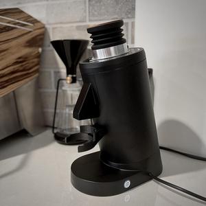 DF83 Nurri Leva Portafilter Holder