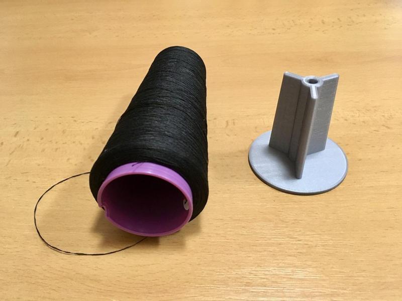 Spool holder