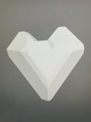 heart shaped rock/crystal